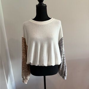 Vintage Havana White and Black Sweater